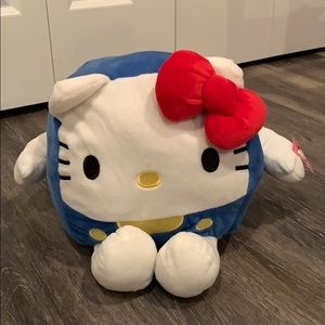 Hello Kitty Cube-Shaped Collectible Plush